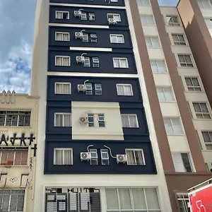 Neon - Próximo A 25 De Março, Bom Retiro E Brás, á 2min Do Mirante Sampa Sky E Pista De Skate Anhangabaú ** São Paulo